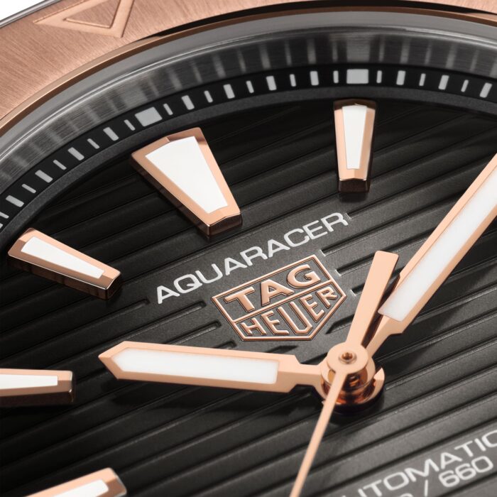 TAG Heuer Aquaracer Professional 200 Date bei Juwelier Jasper in Lippstadt